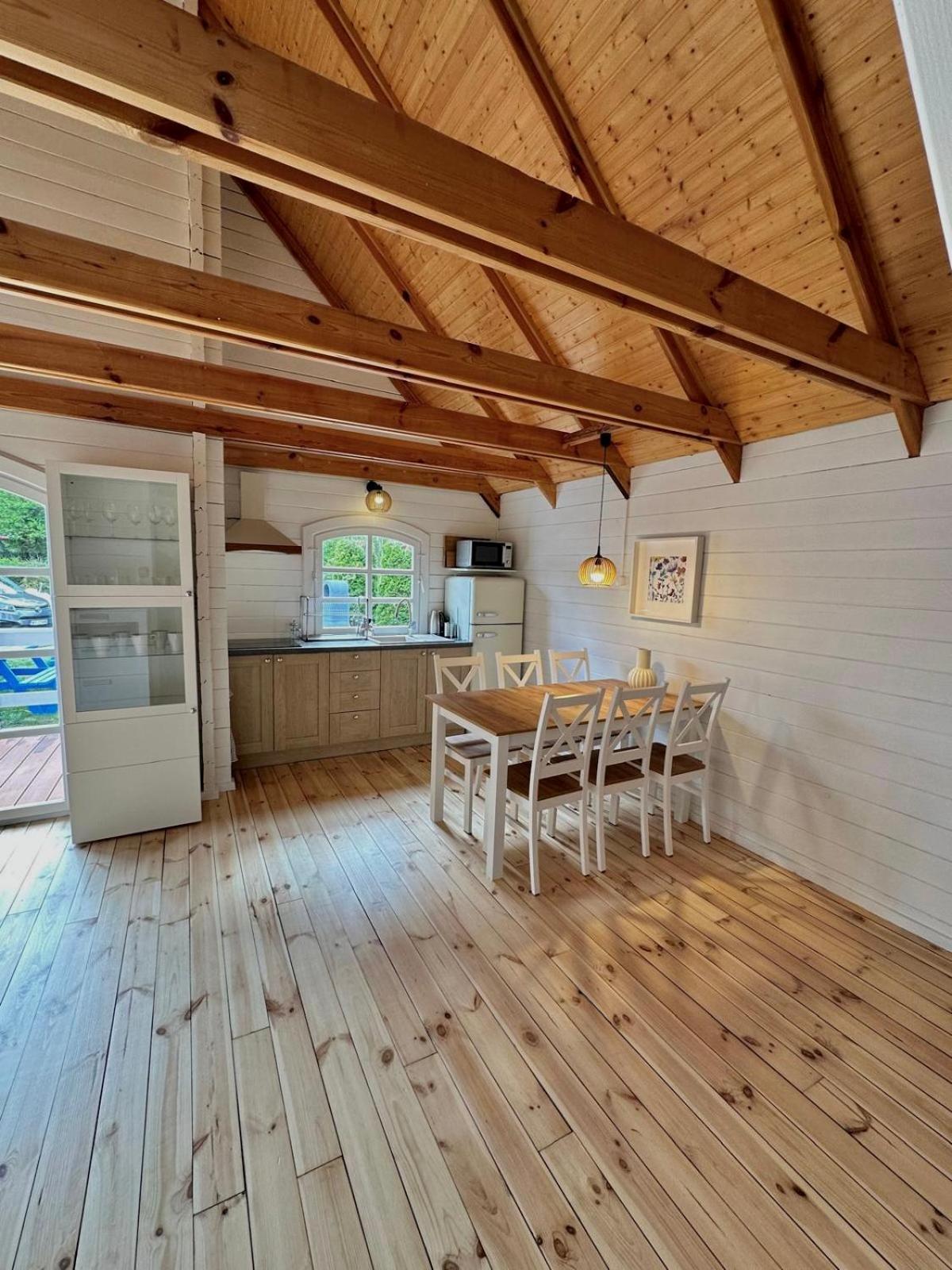Villa Na Wczasach I Osrodek Wypoczynkowy I Mazury Rydzewo Exterior foto